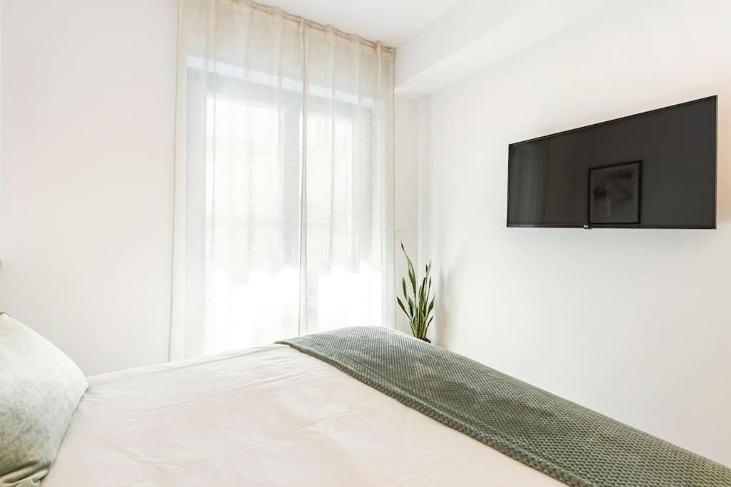 Home4holidays San Carlo *